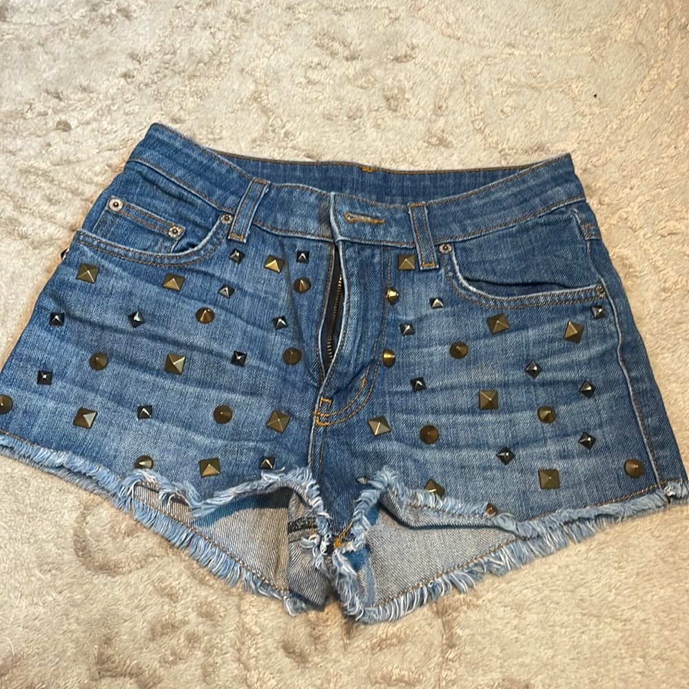 Carmar size 24 shorts